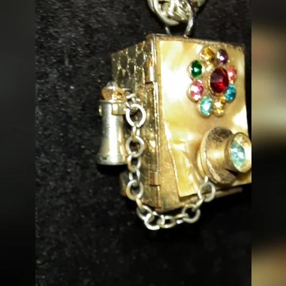 Vintage trinket, pill box Old Timey phone rhinestone pendant and charm - Picture 12 of 16